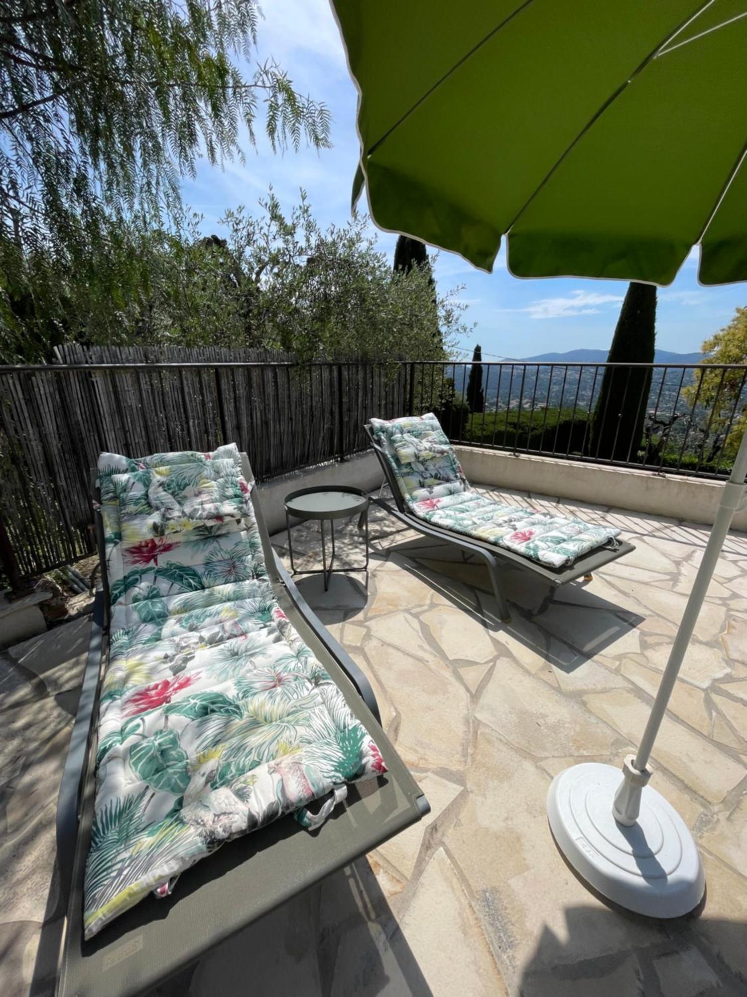 Villa Daphne Spéracèdes Exteriör bild